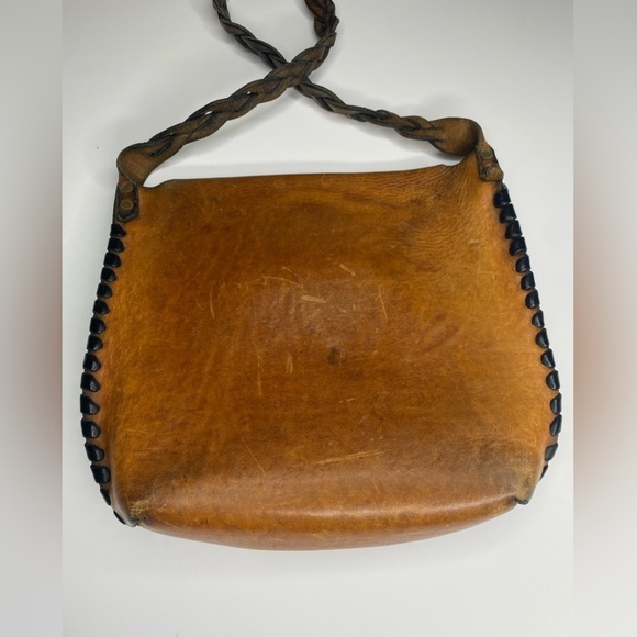 Vintage Rare Find Tooled Rustic Boho Leather Bag w /Floral Design - Picture 2 of 13